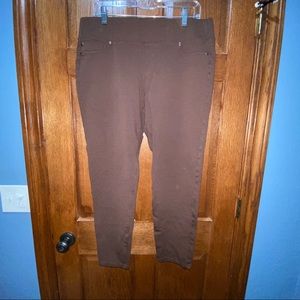 Liverpool “Sienna” pull on jegging